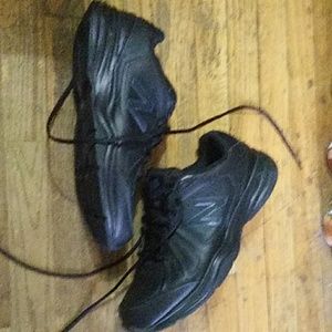 men's New Ballance tennis shoes